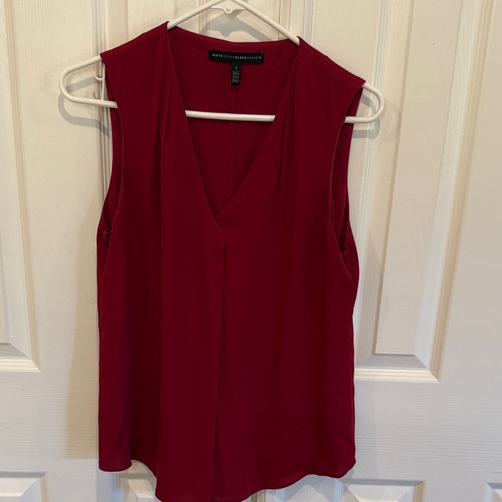 White House Black Market Sleeveless V-Neck Blouse - Burgundy